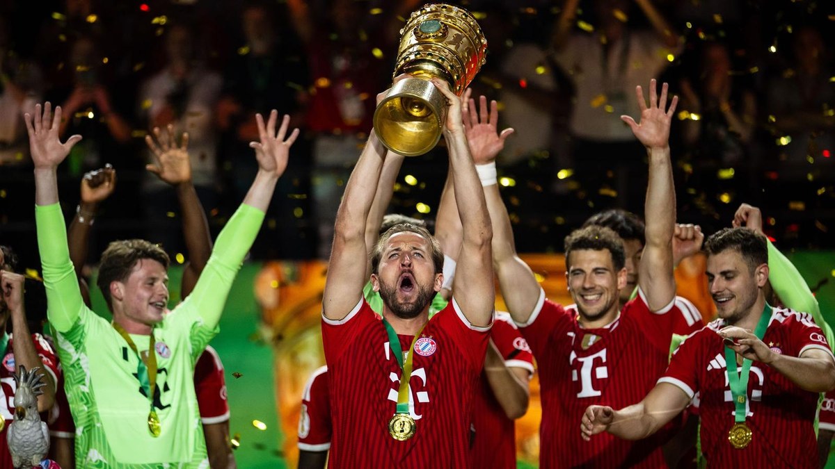 Hattrick im Finale: Kane krönt sich zum Double-Helden