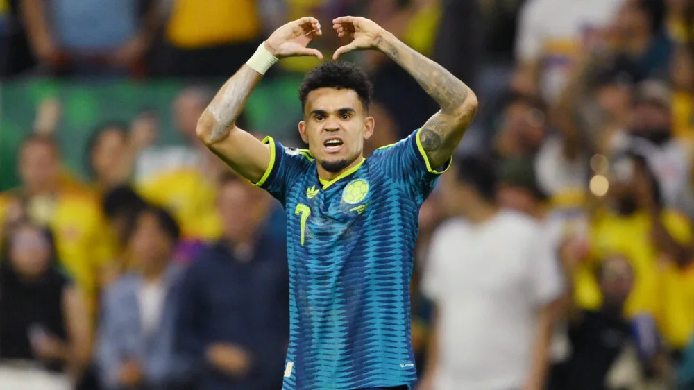Díaz überragt beim WM-Auftakt: Szenenanalyse von Miasanrot